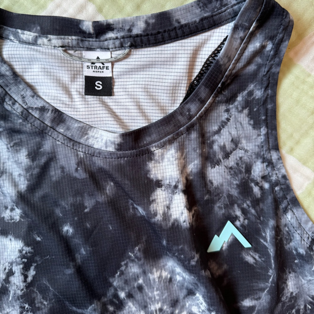 Strafe Razor-back Tank - Picture 2 of 3